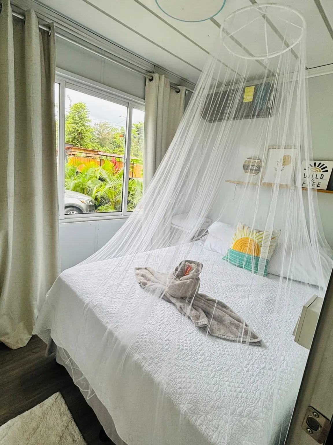 Dormitorio Tiny House Playa Negra